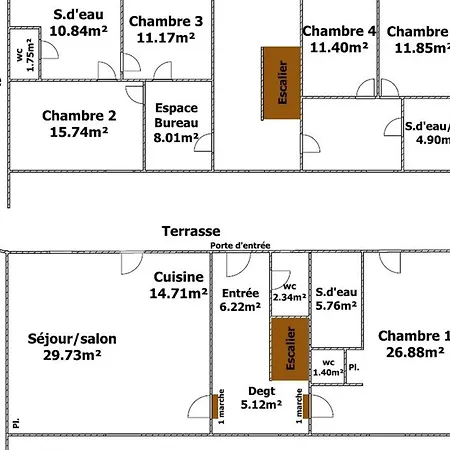 élégant 18ème Siècle Rénové Avec Piscine Couverte, Terrasse Et Grand Terrain Aux Herbiers. - Fr-1-426-406